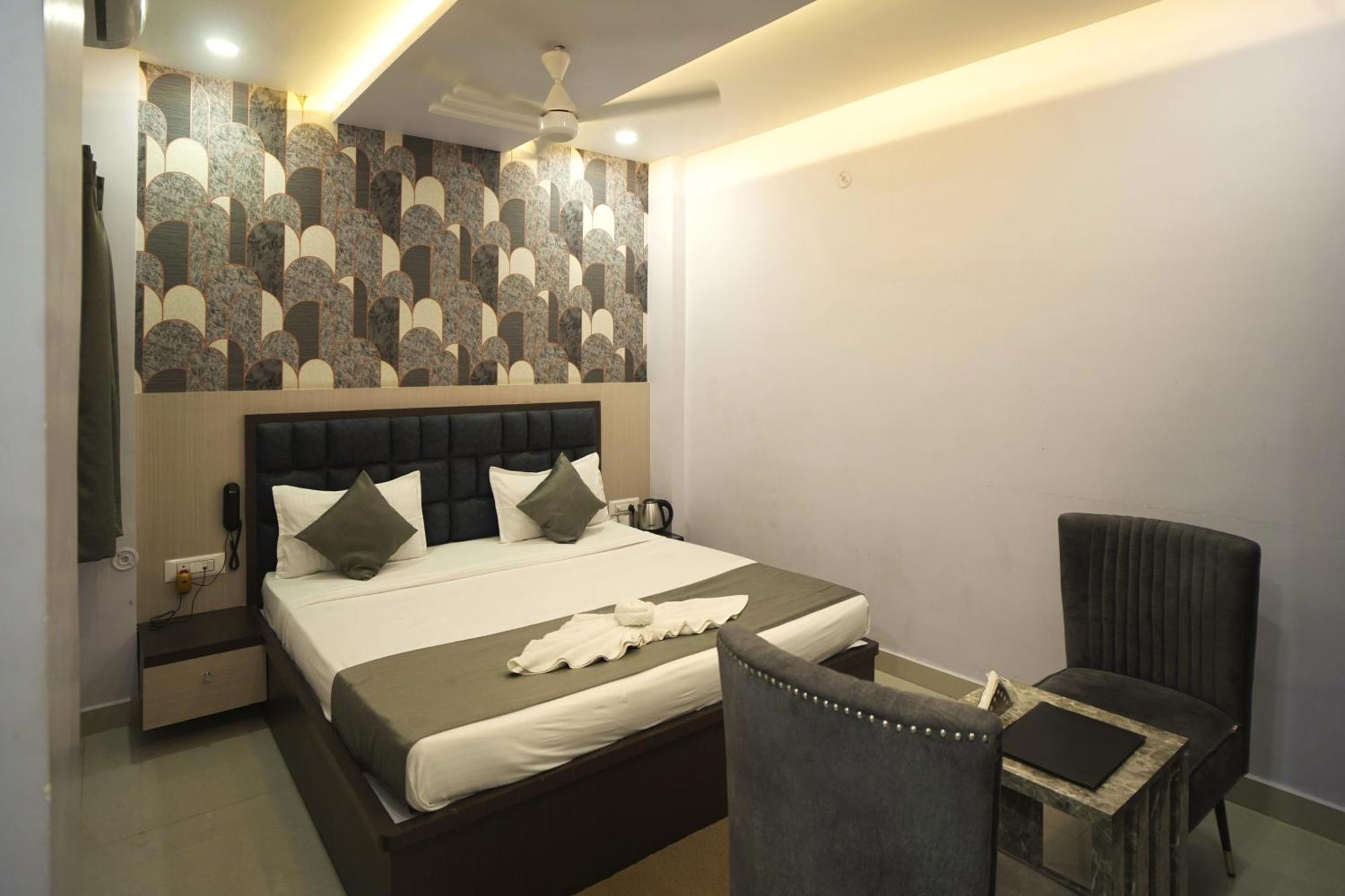 Hotel Rama 戈勒克布尔 外观 照片
