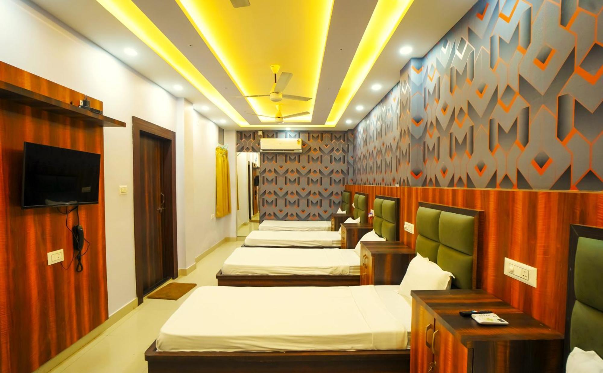 Hotel Rama 戈勒克布尔 外观 照片