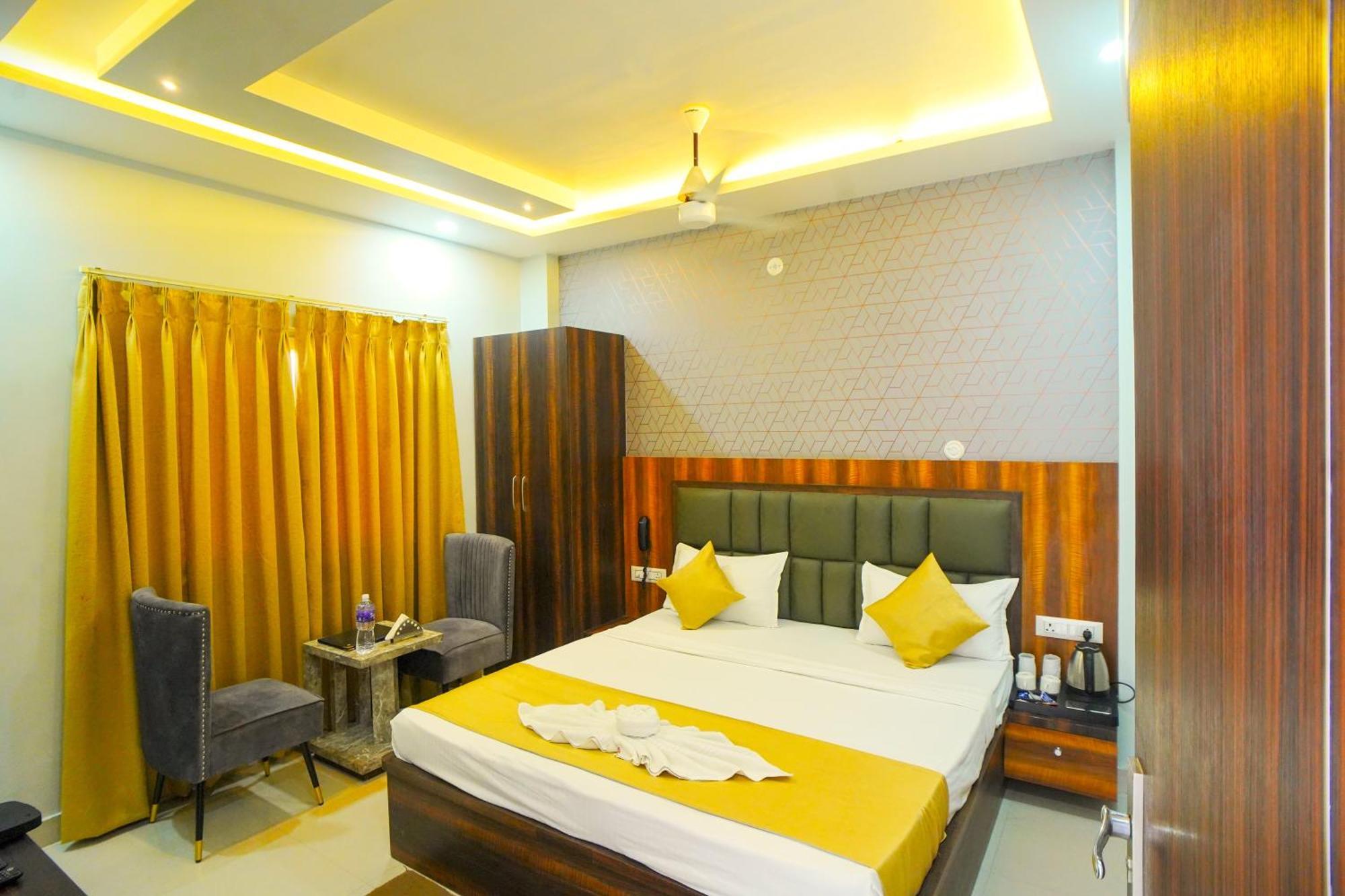 Hotel Rama 戈勒克布尔 外观 照片