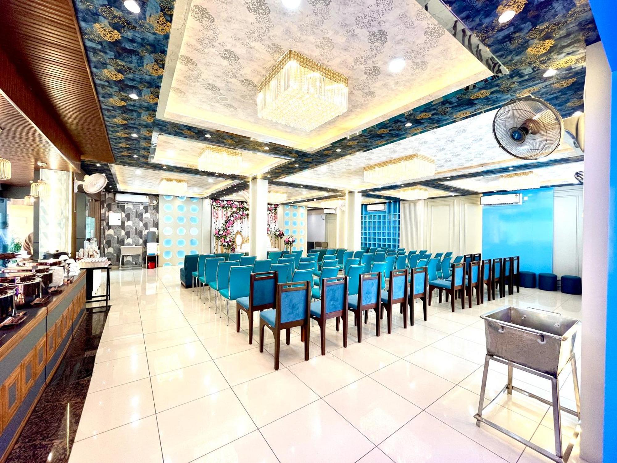 Hotel Rama 戈勒克布尔 外观 照片